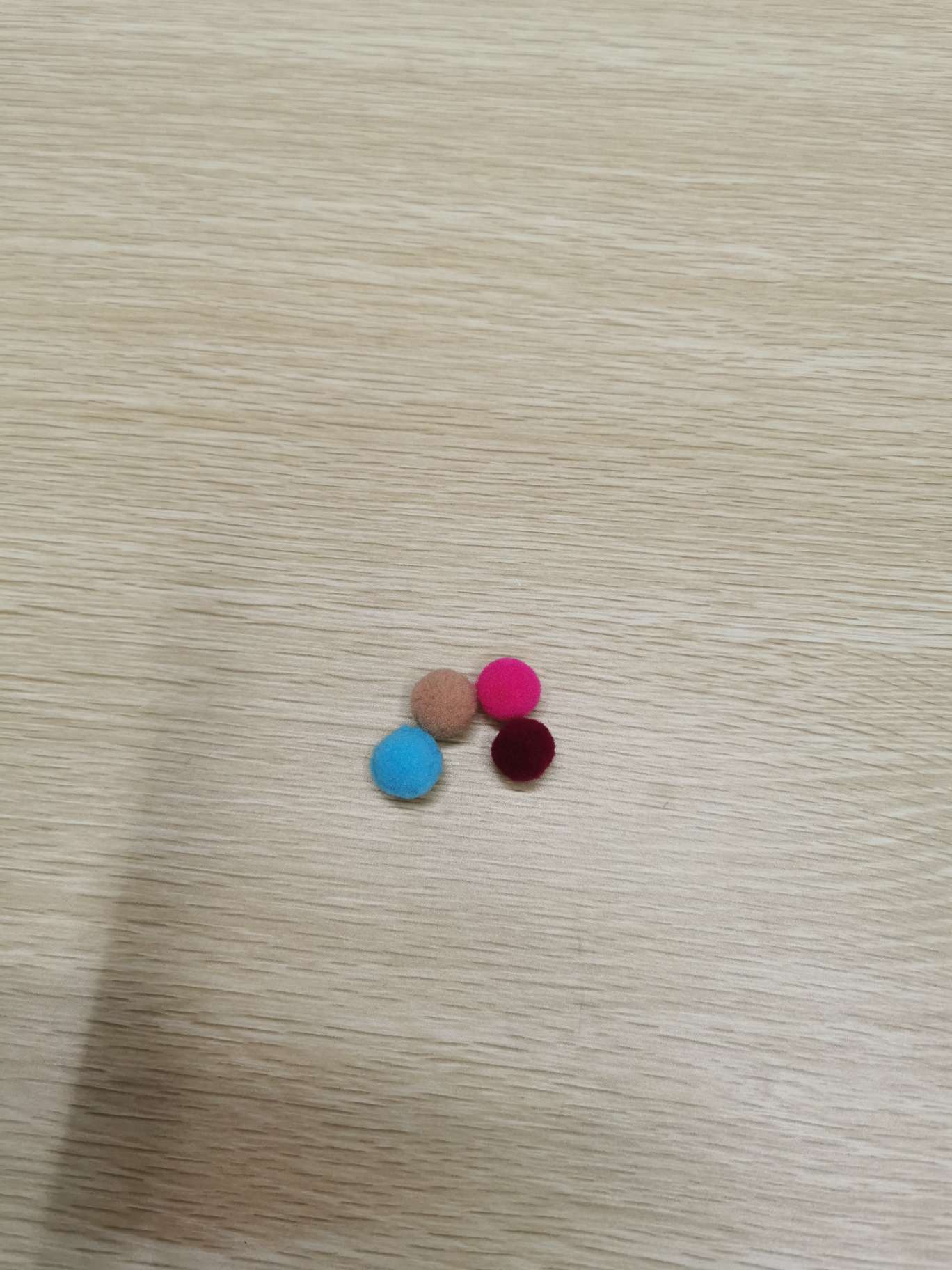 Polyester Hairball With High Bounce Application Scenario
