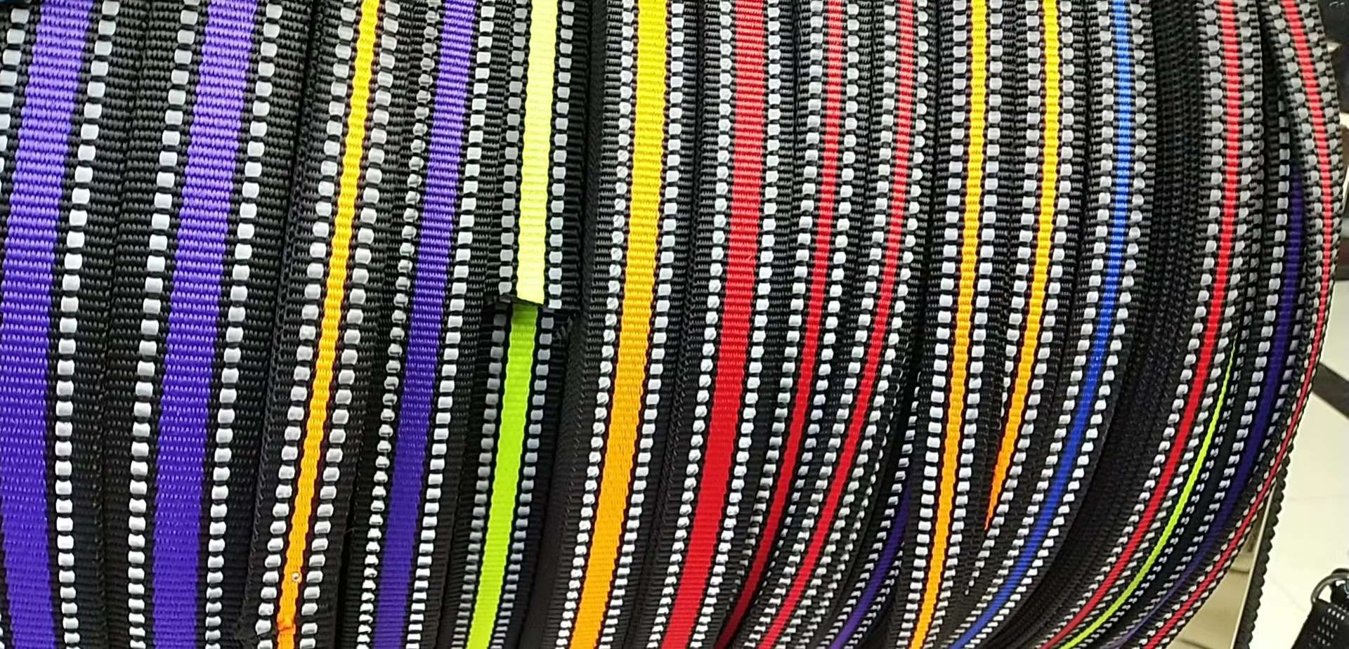Reflective intercolored ribbon, dazzling, is a good material for pet baby leash!