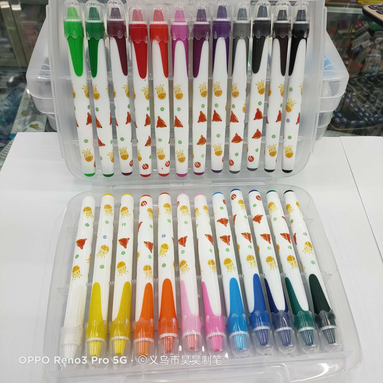 New rubber version of the children's crayon rotation writing smooth factory direct sales thumbnail