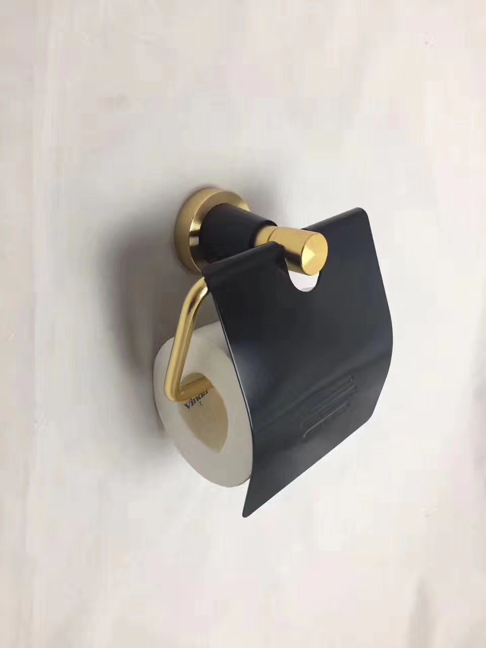 5100-1 Black gold tissue holder