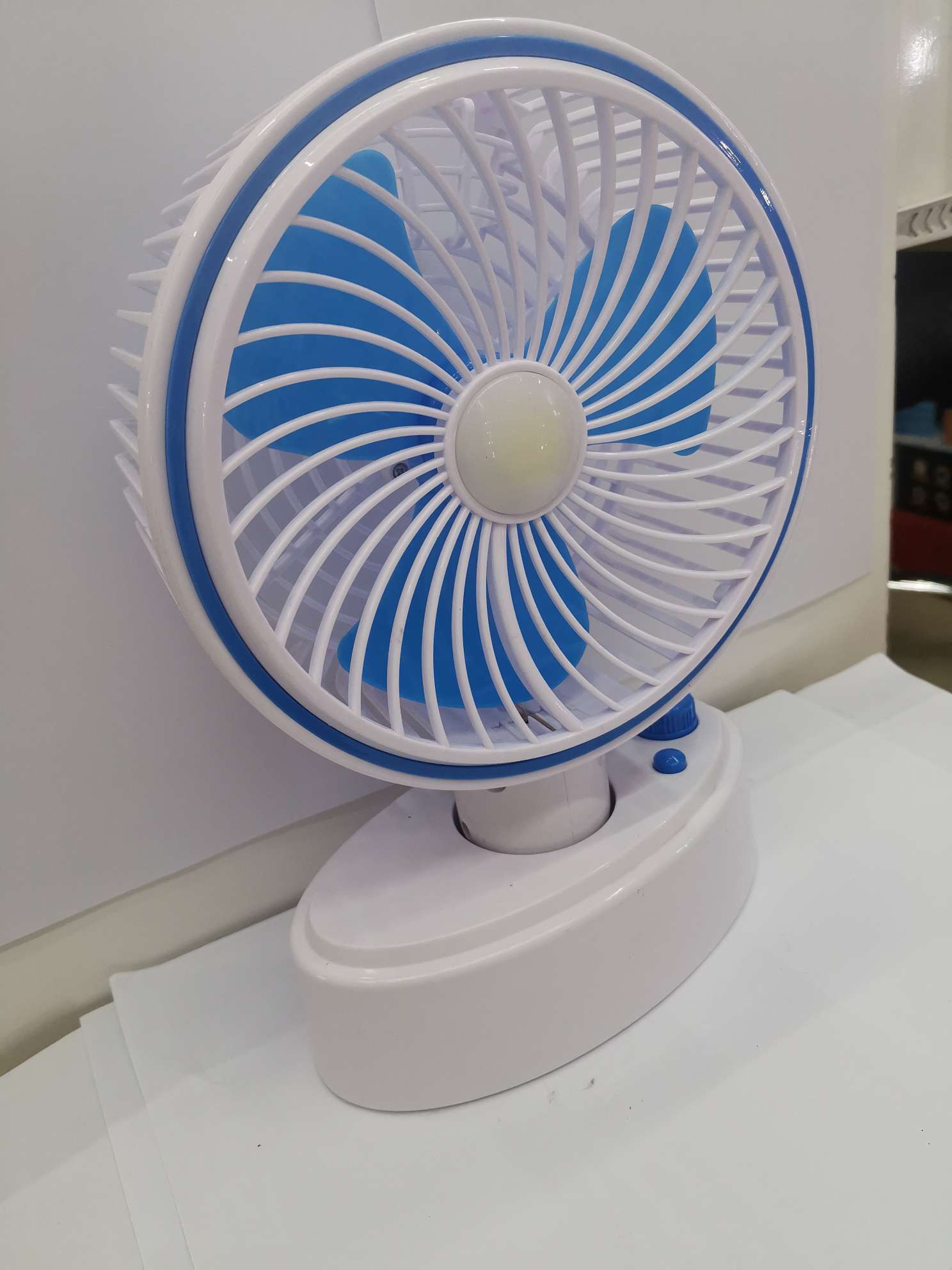 调节风扇产品图