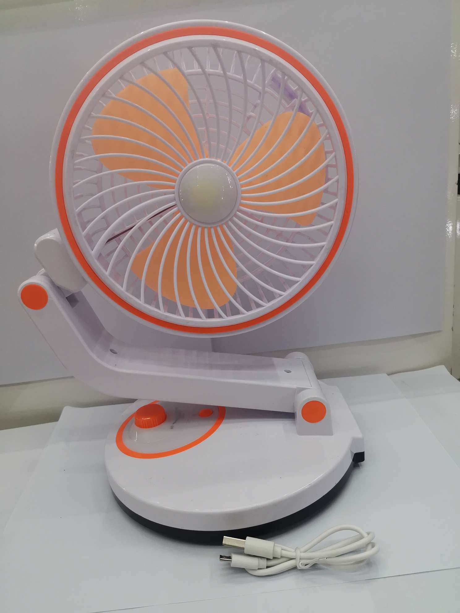 Switch off the fan with light