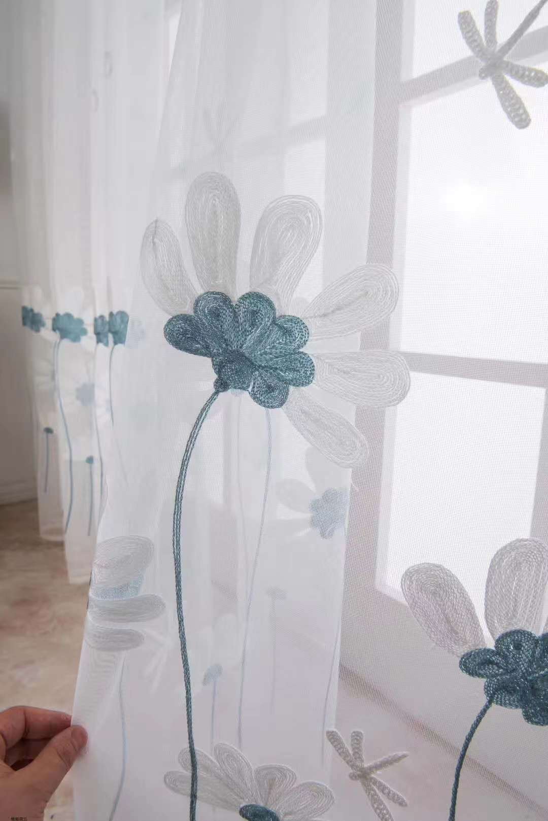 New style factory direct sales available for retail and wholesale of card-shaped dragonfly water embroidery curtain gauze Item Picture
