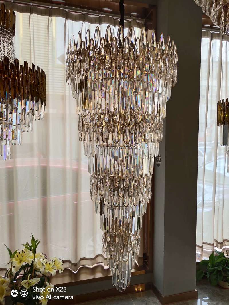 Villa duplex hotel ladder tower lámpara lámpara de cristal, luz moderna lujo lámpara de cristal simple lámpara de cristal undefined