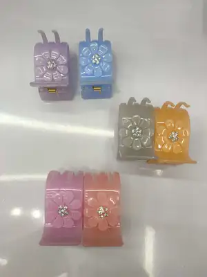 3+2 Claw 2 thumbnail