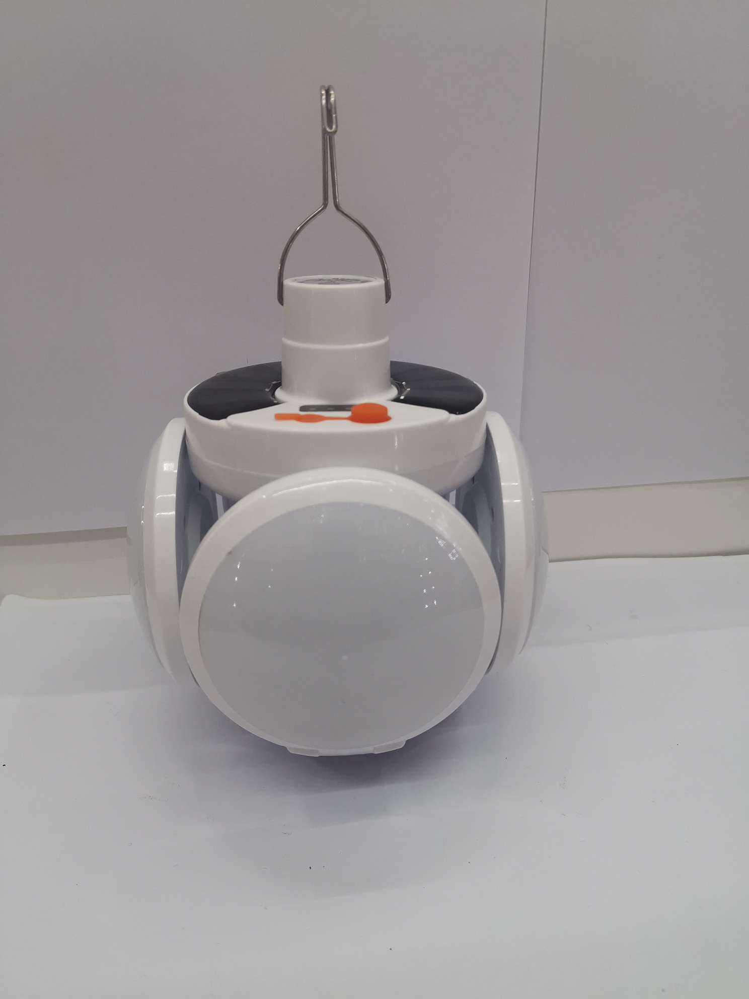 Ball steep light