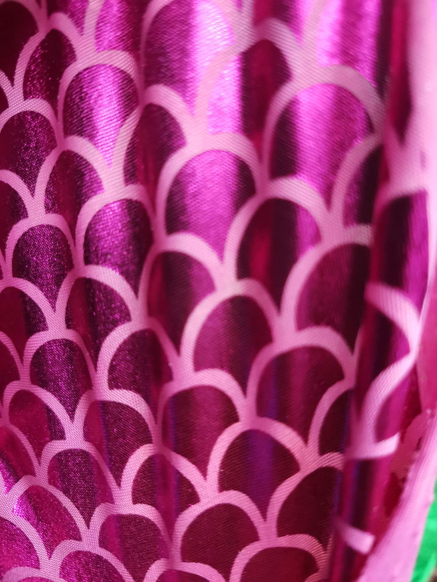 Direct sales, wholesale and retail of plum red spandex base with plum red fish scale gilding from the manufacturer. For orders in stock, please consult