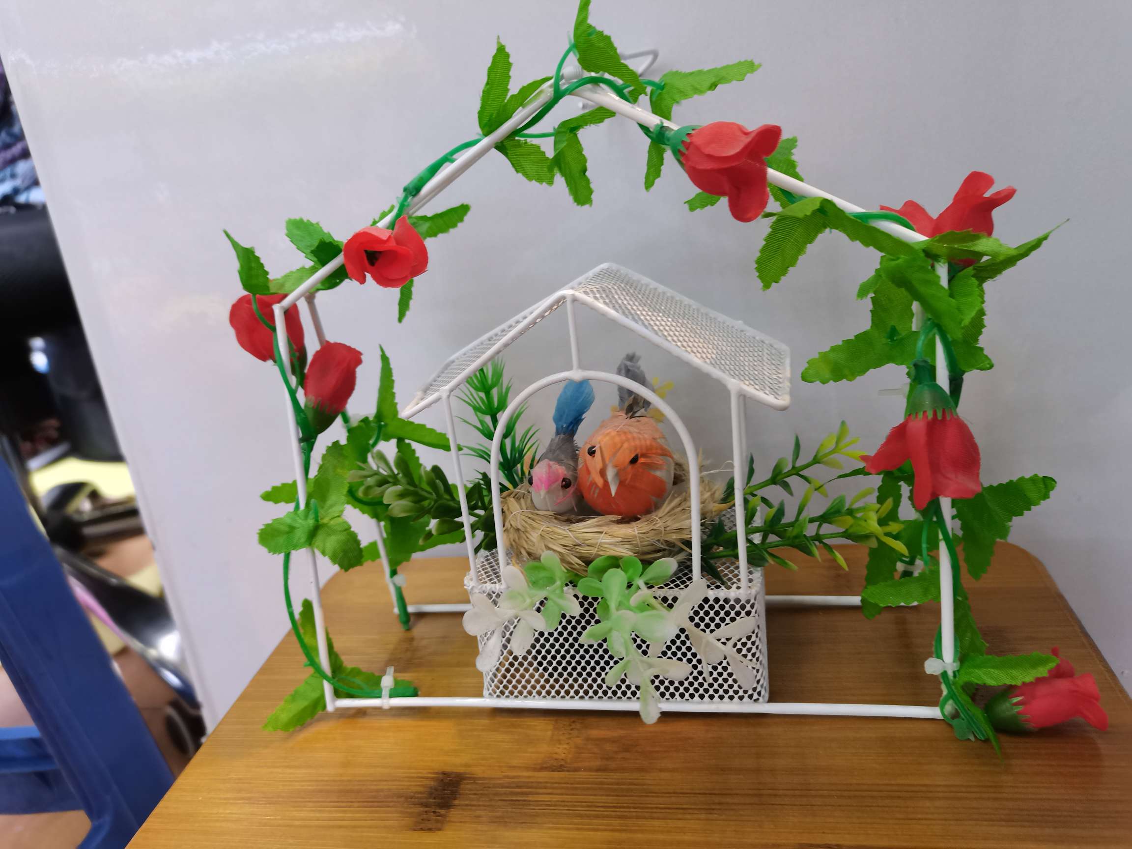 Bird cage with little rose voice control thumbnail