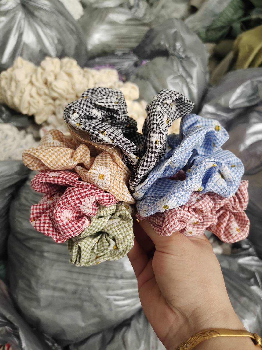 Small ear accessories describe pic - 7