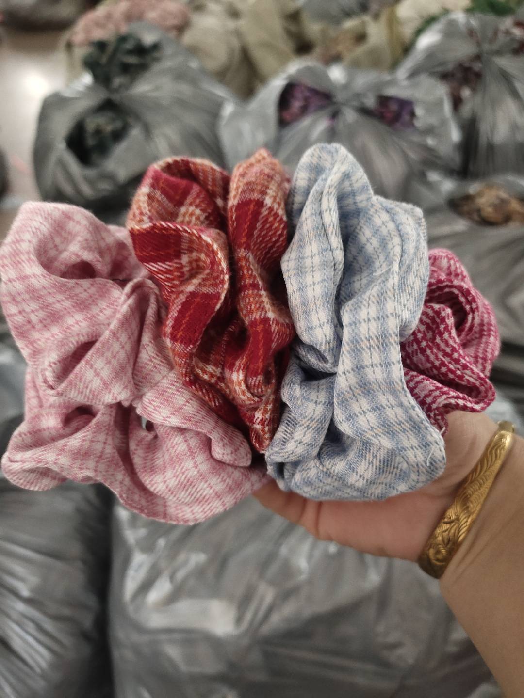 Small ear accessories describe pic - 4