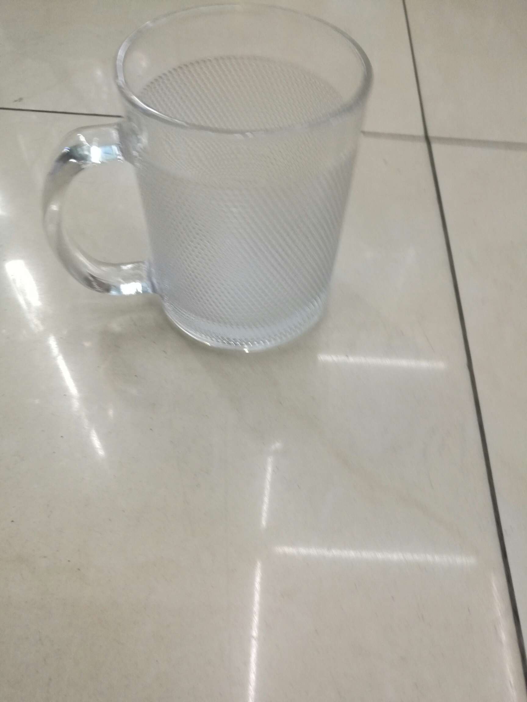 玻璃水杯