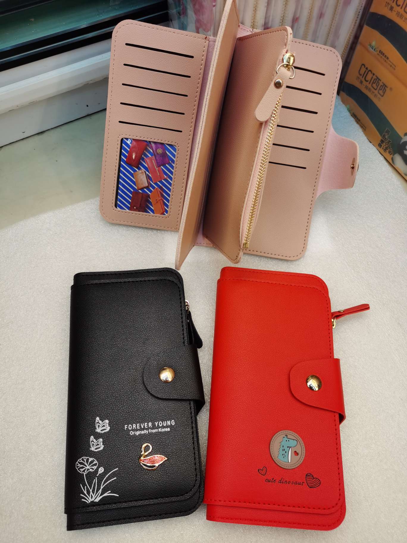 Grab Wallet Multi-Function Card Bag details Picture
