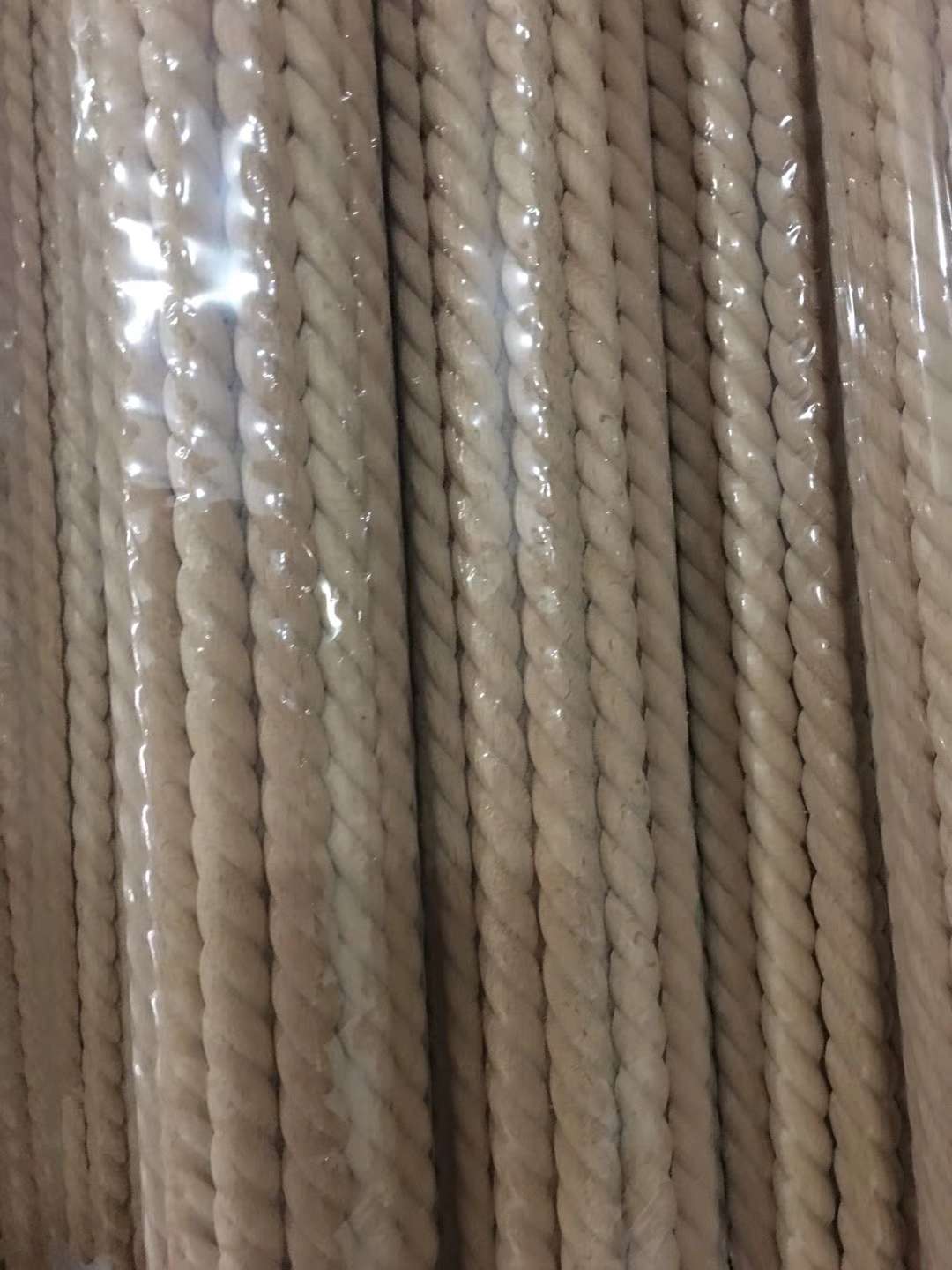 خطوط خشبية