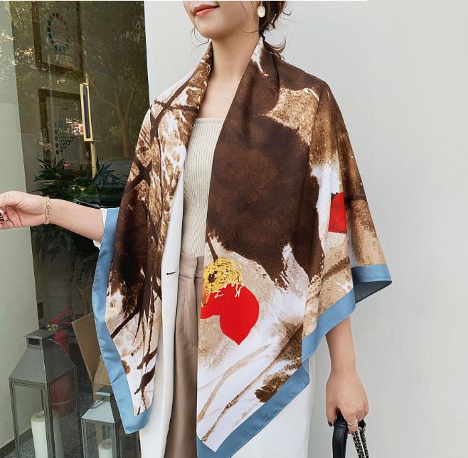 新款冬季韩版围巾 百搭130方巾丝巾女保暖仿真丝披肩日韩甜美围巾