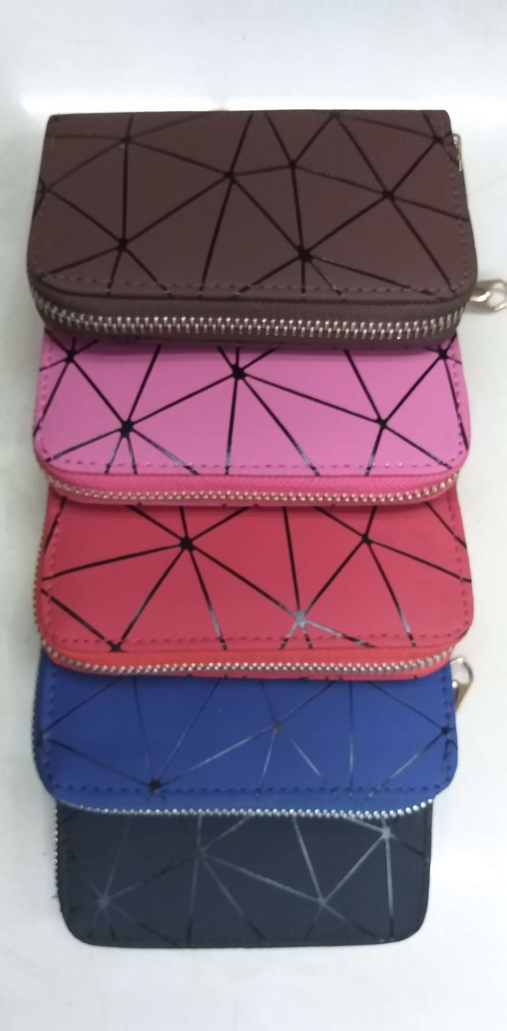 女士小单拉钱包，小巧单拉包，小拉链包图