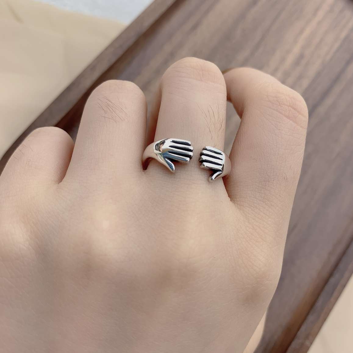 S925 Sterling silver INS retro do old hug ring female opening personality index finger ring silver ring thumbnail