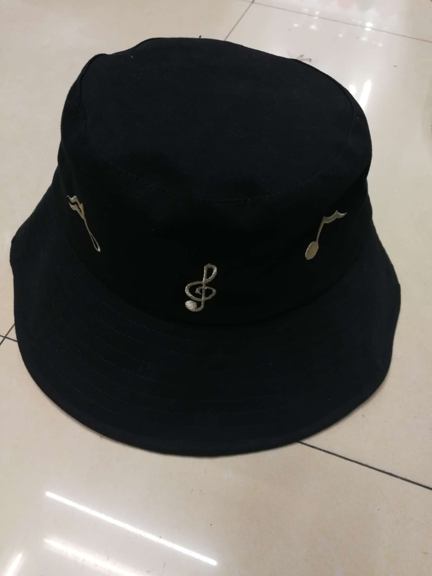 Fisherman's embroidered hat thumbnail