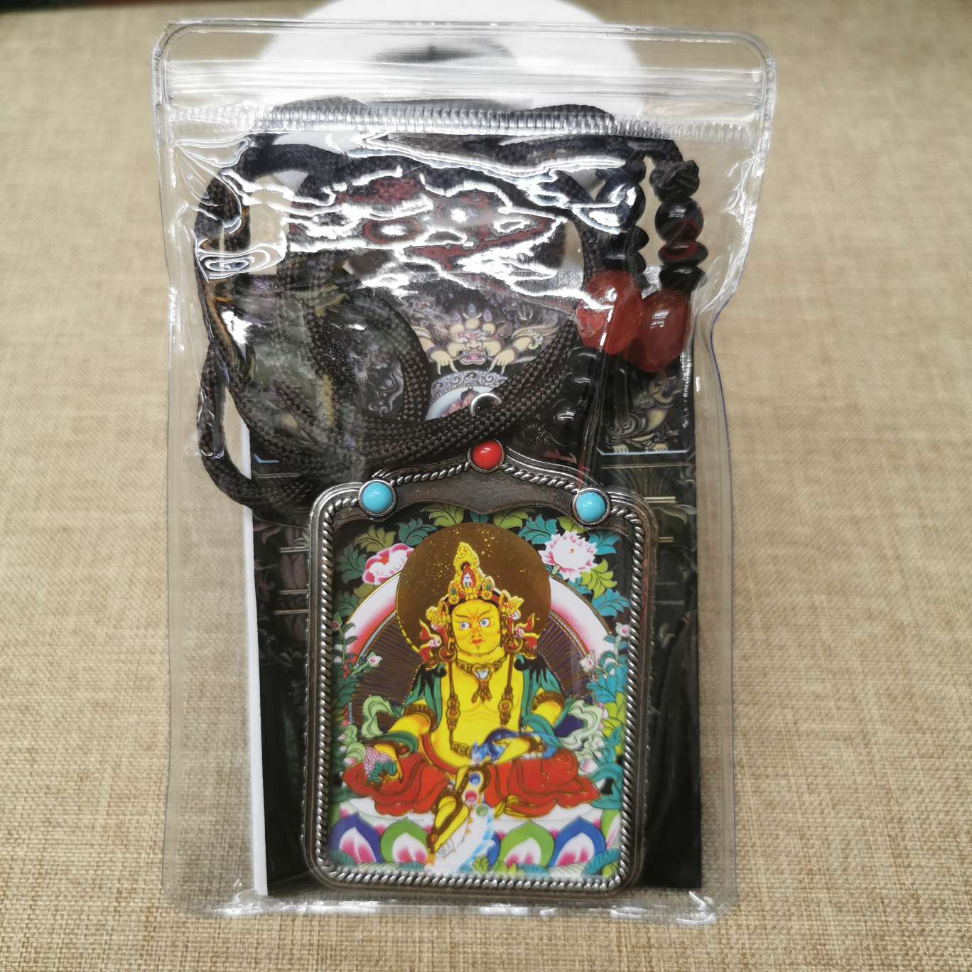 Tibetan Thangka necklace, Yellow God of Wealth, Five Gods of Wealth, Twelve zodiac signs, both men and women details Picture