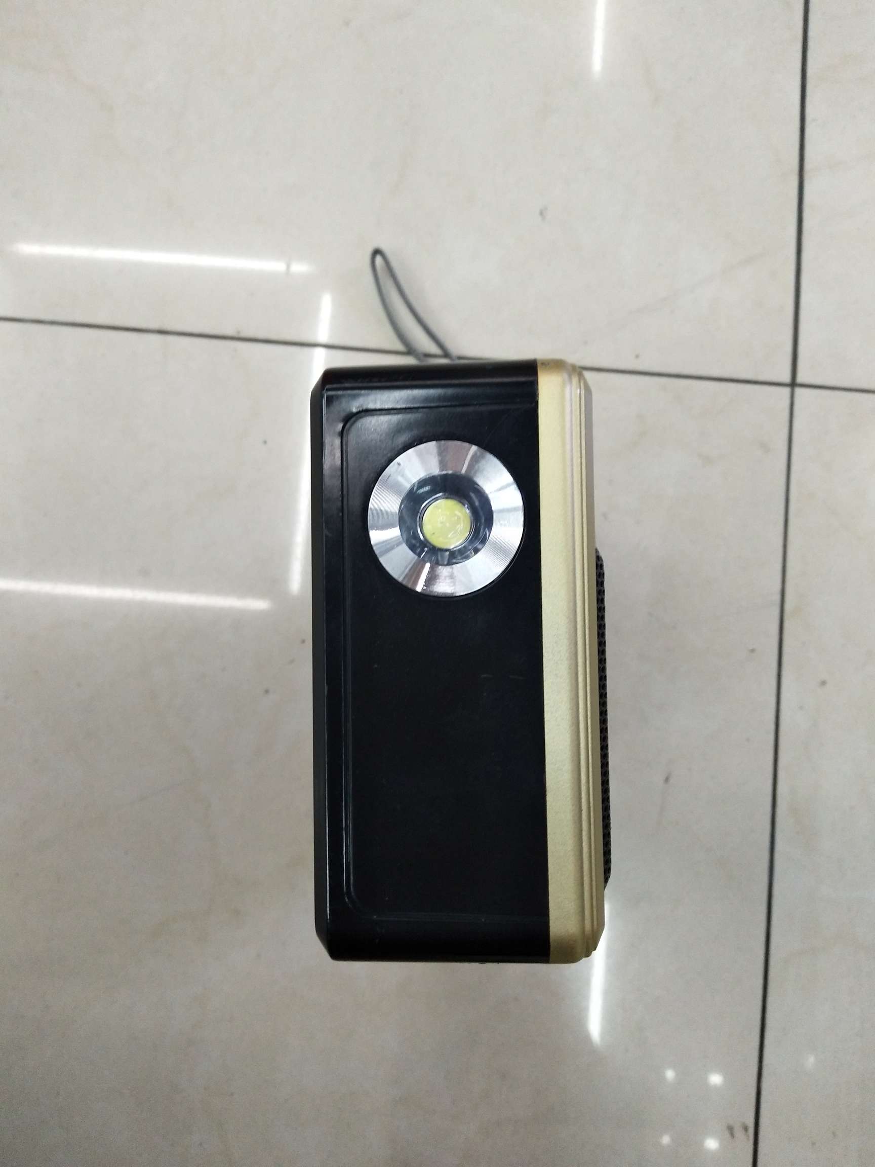 741C Charging card Radio with light and clock Specification image