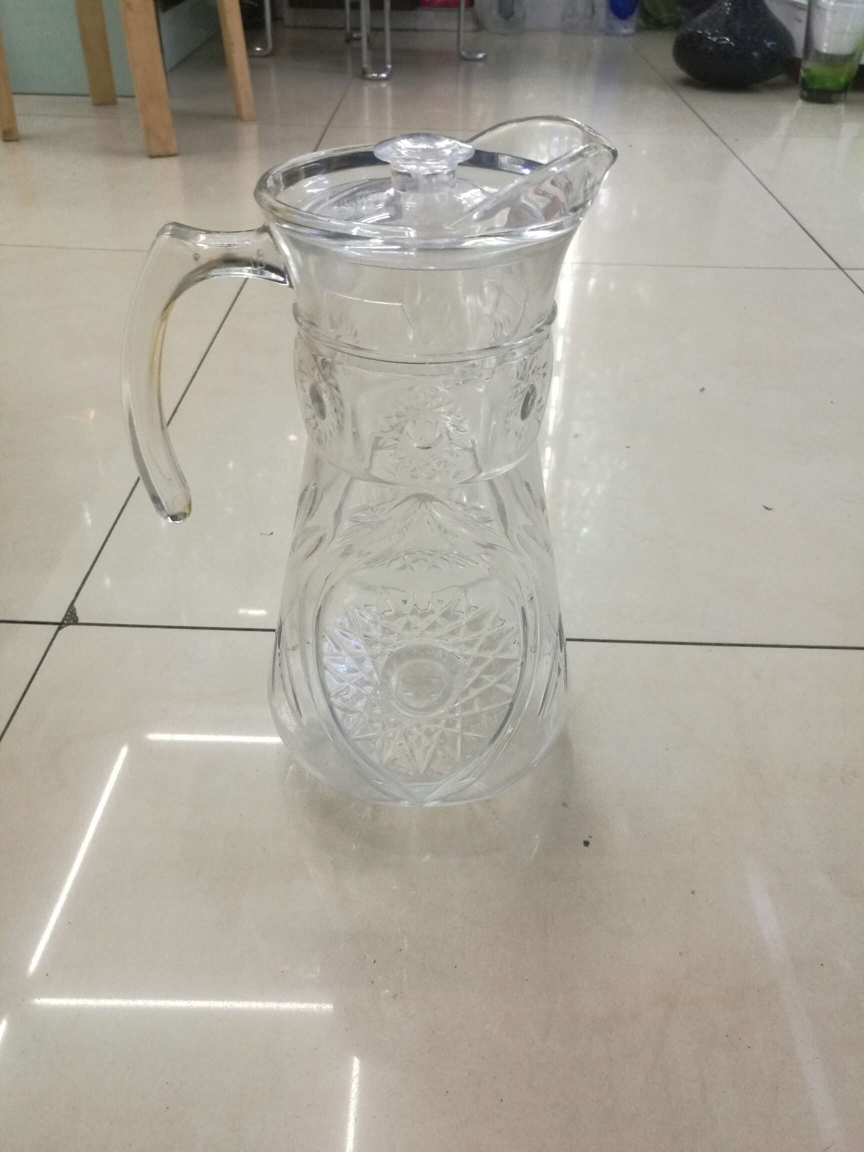 Glass pot thumbnail