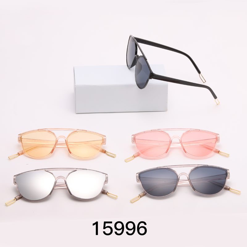 Fashion sunglasses for women 15996 thumbnail