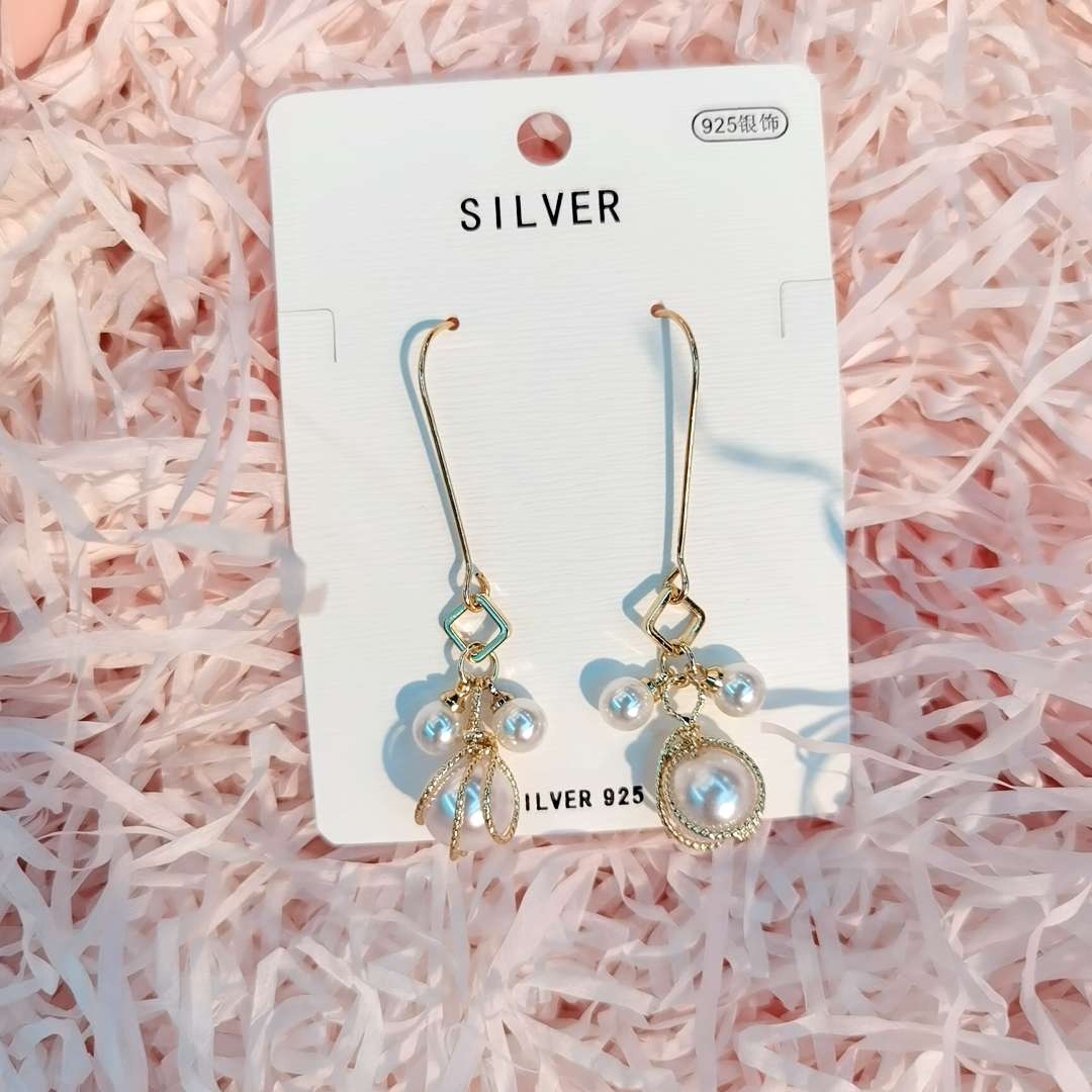 Korean fashion fashionista joker long face show thin tassel earrings super fairy temperament web celebrity pearl earrings thumbnail