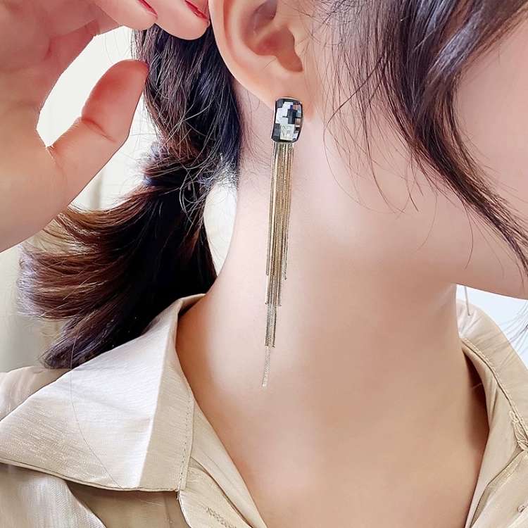 New Trendy Crystal Fringe Style Simple Earrings details Picture