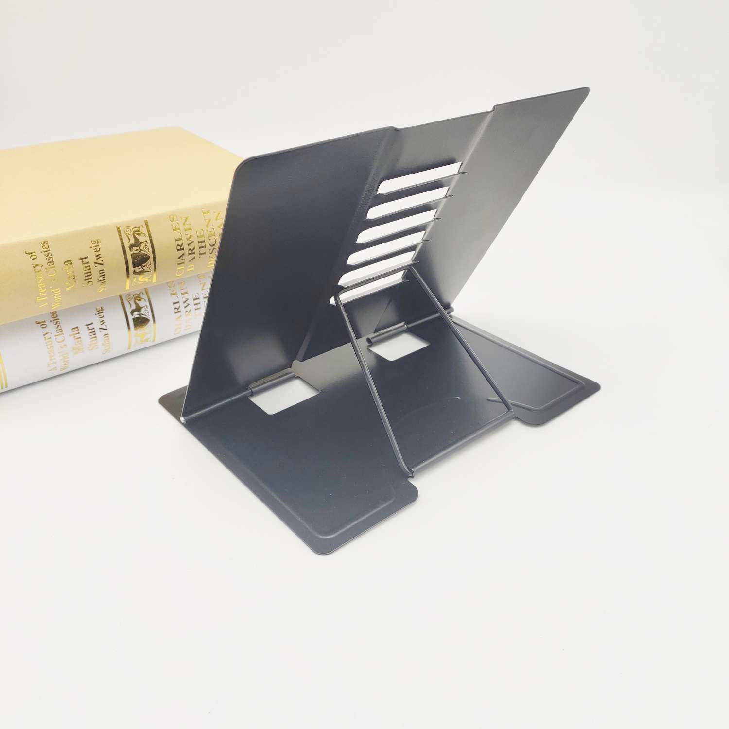 Cosmic Reading Bookshelf Cosmic Reading Bookshelf Application Scenario