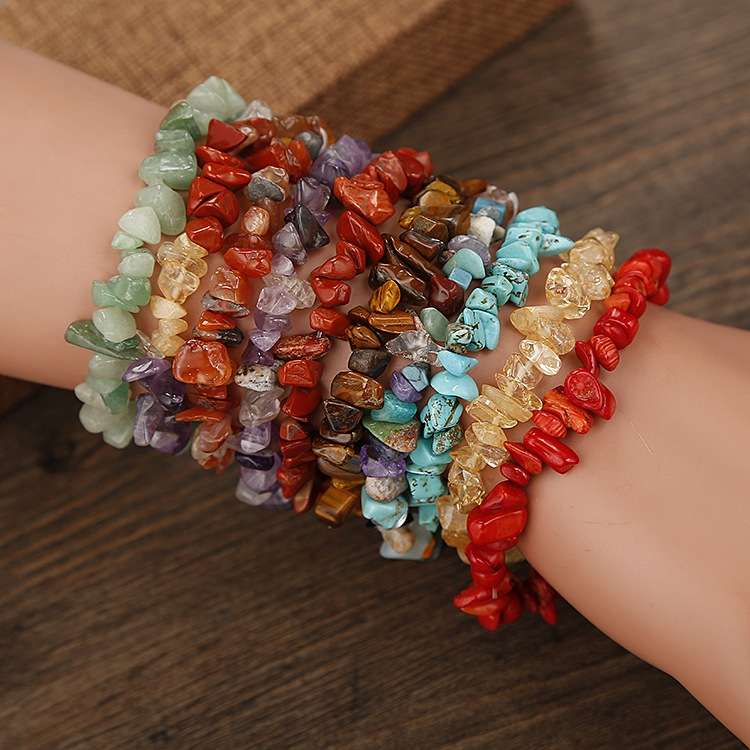 Natural crushed stone bracelet, elastic bracelet details Picture