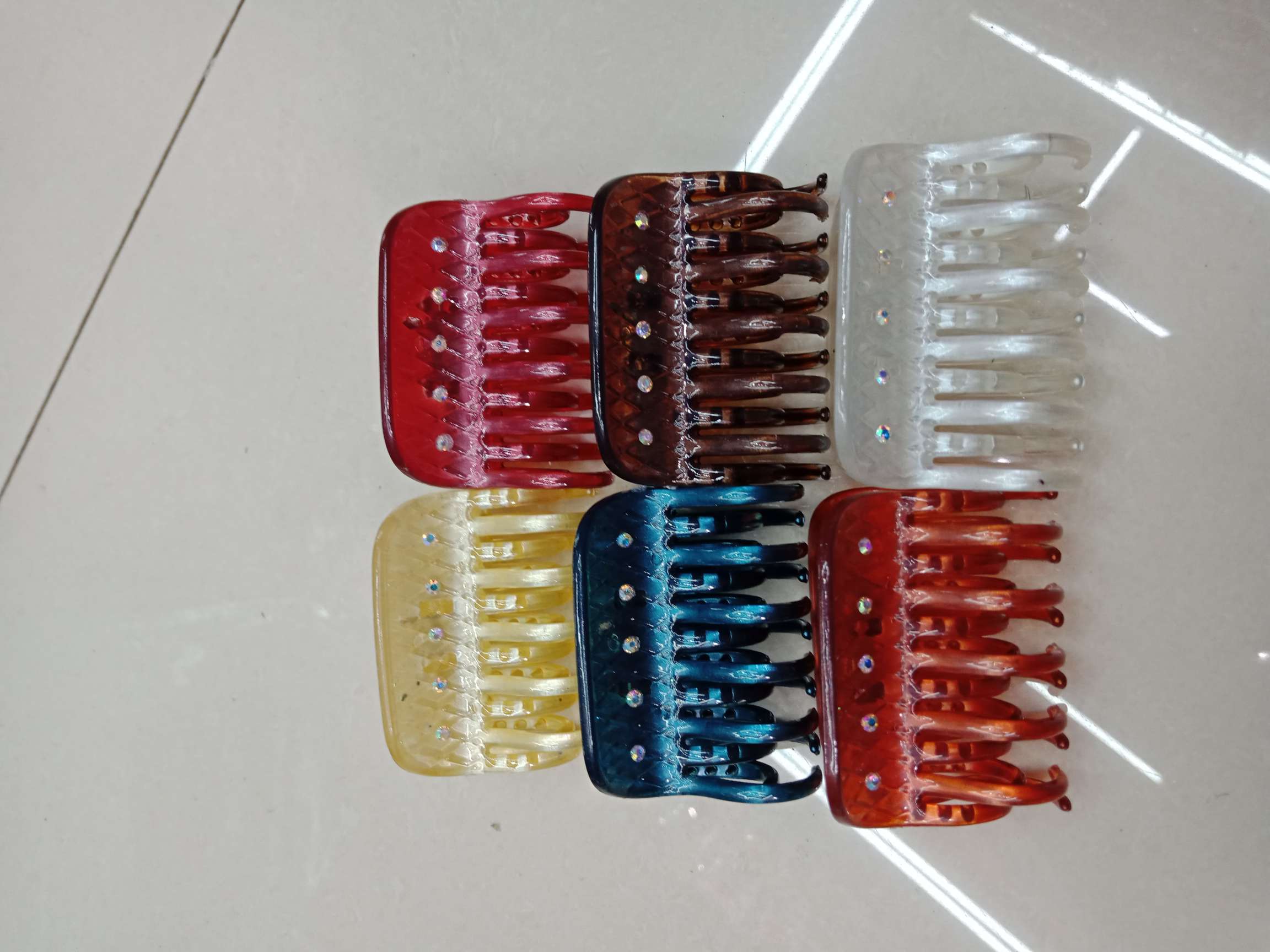 South Korea shower tray hair pin thumbnail
