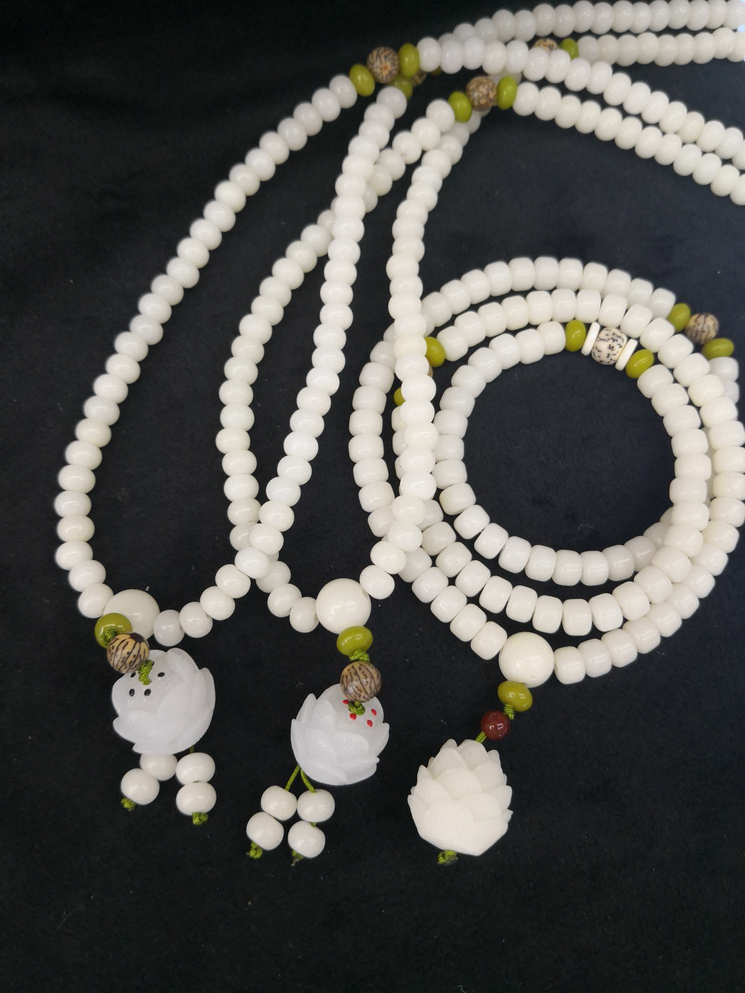 Natural Bodhi root 108-bead Buddhist prayer beads bracelet