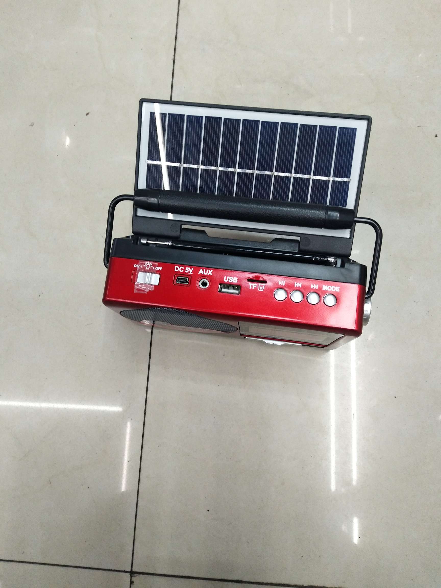 MD-117BT-S with Bluetooth and solar radio Item Picture