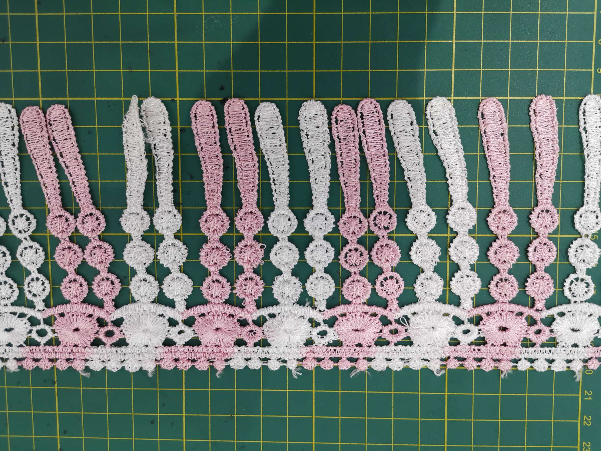 Tianjiao Lace Factory directly sells high-end auxiliary materials, two-color thread polyester water-soluble barcode embroidery lace, 10568 Application Scenario