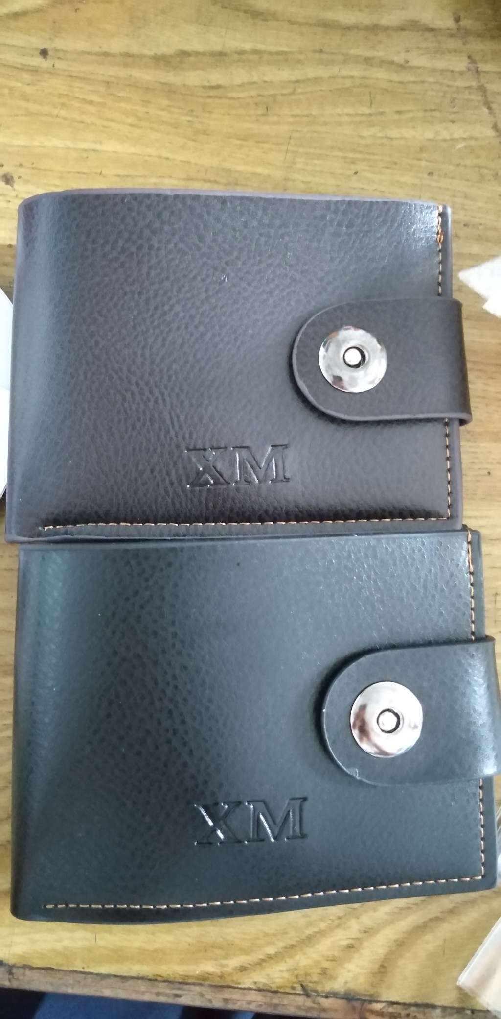 男士钱包，带零钱袋带扣短款钱包，001反拉链带扣钱包图