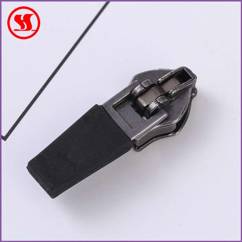 No. 5 metal black nickel spring head pull head can be customized