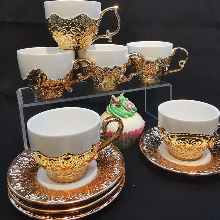 Ceramic coffee cup and saucer set
