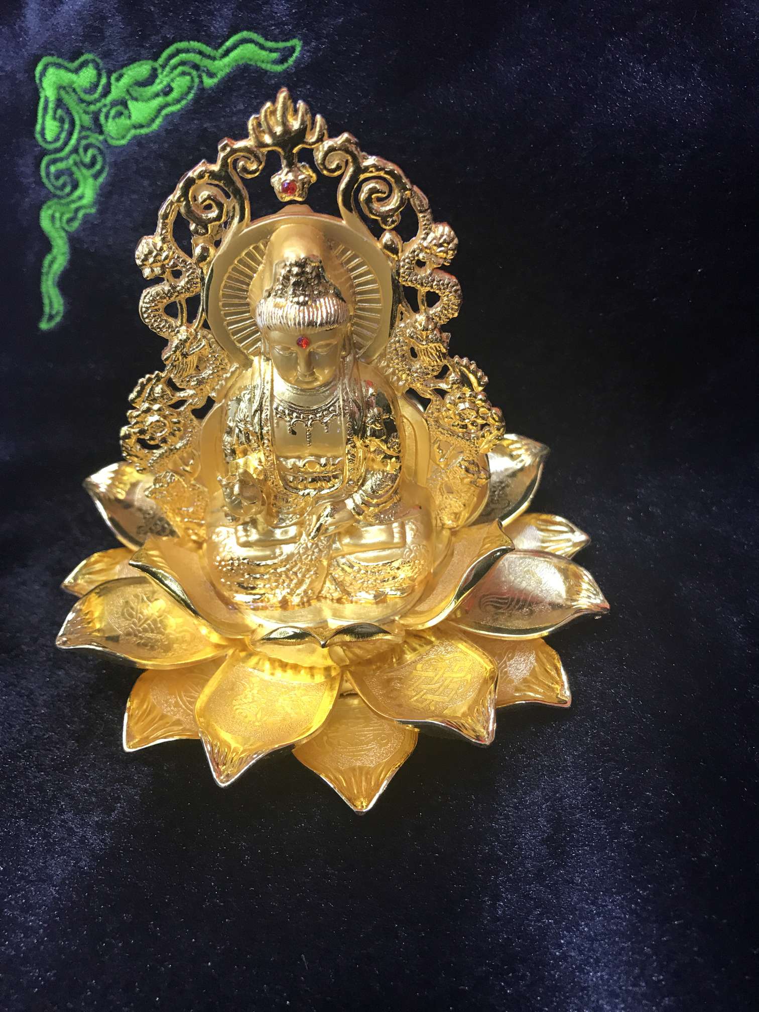 Alloy three-dimensional Lotus Guanyin series undefined