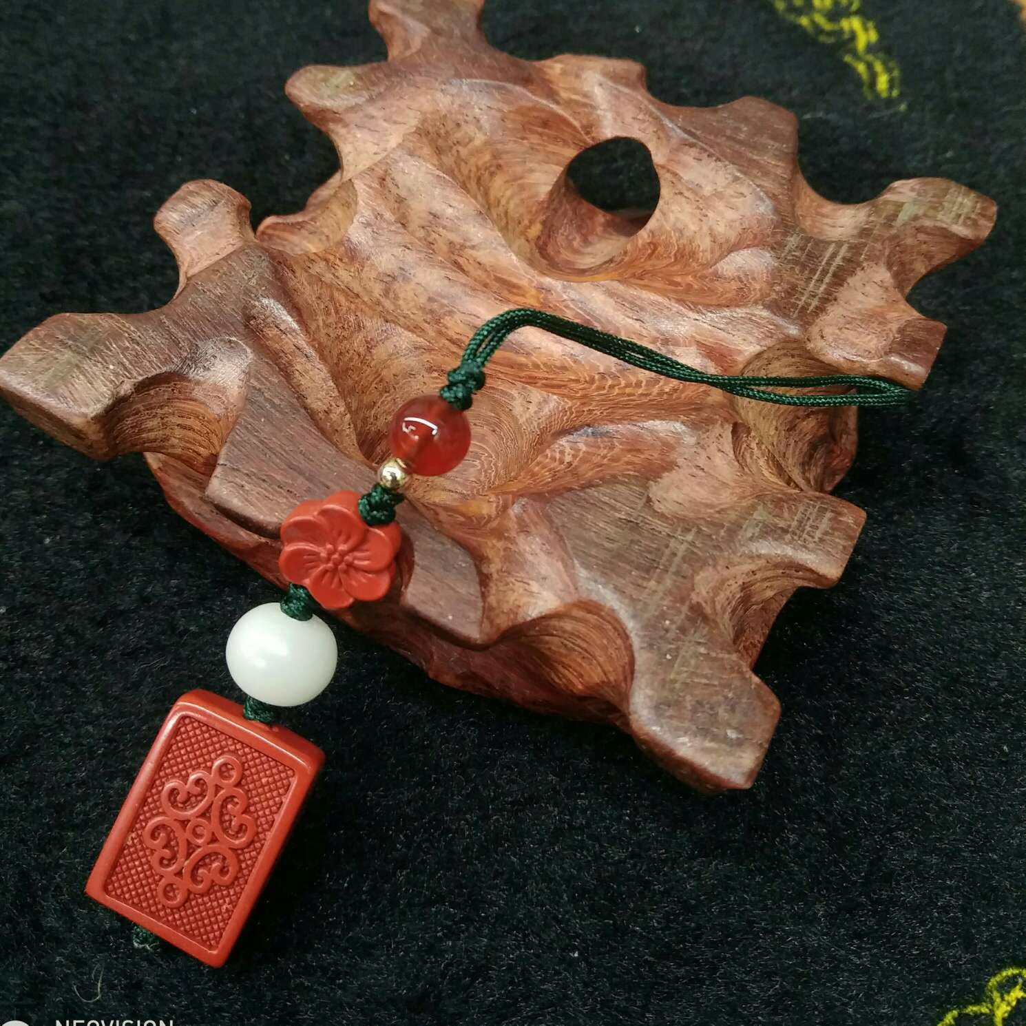 天然朱砂高含量红砂手机小饰品包包挂饰钥匙扣11