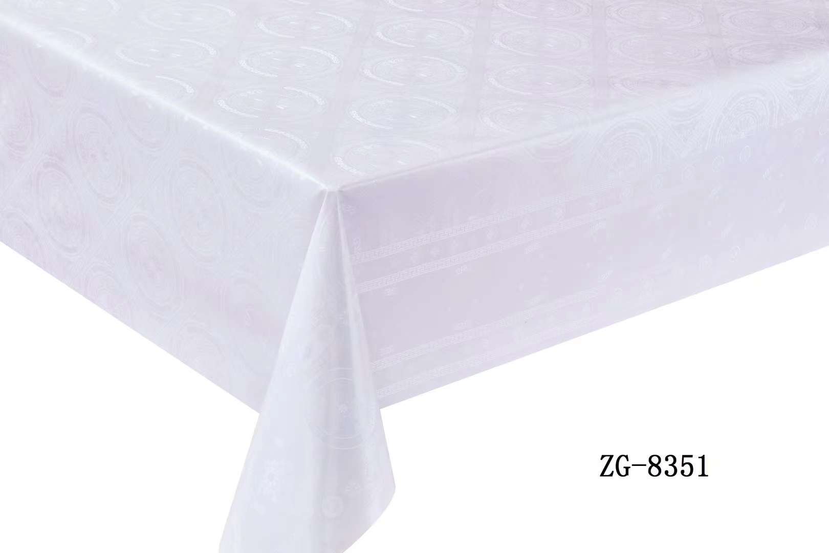 New PvC embossed pearlescent tablecloths, waterproof, oil-proof, and no-wash tablecloths and coffee table fabrics are sold directly by the manufacturer Application Scenario