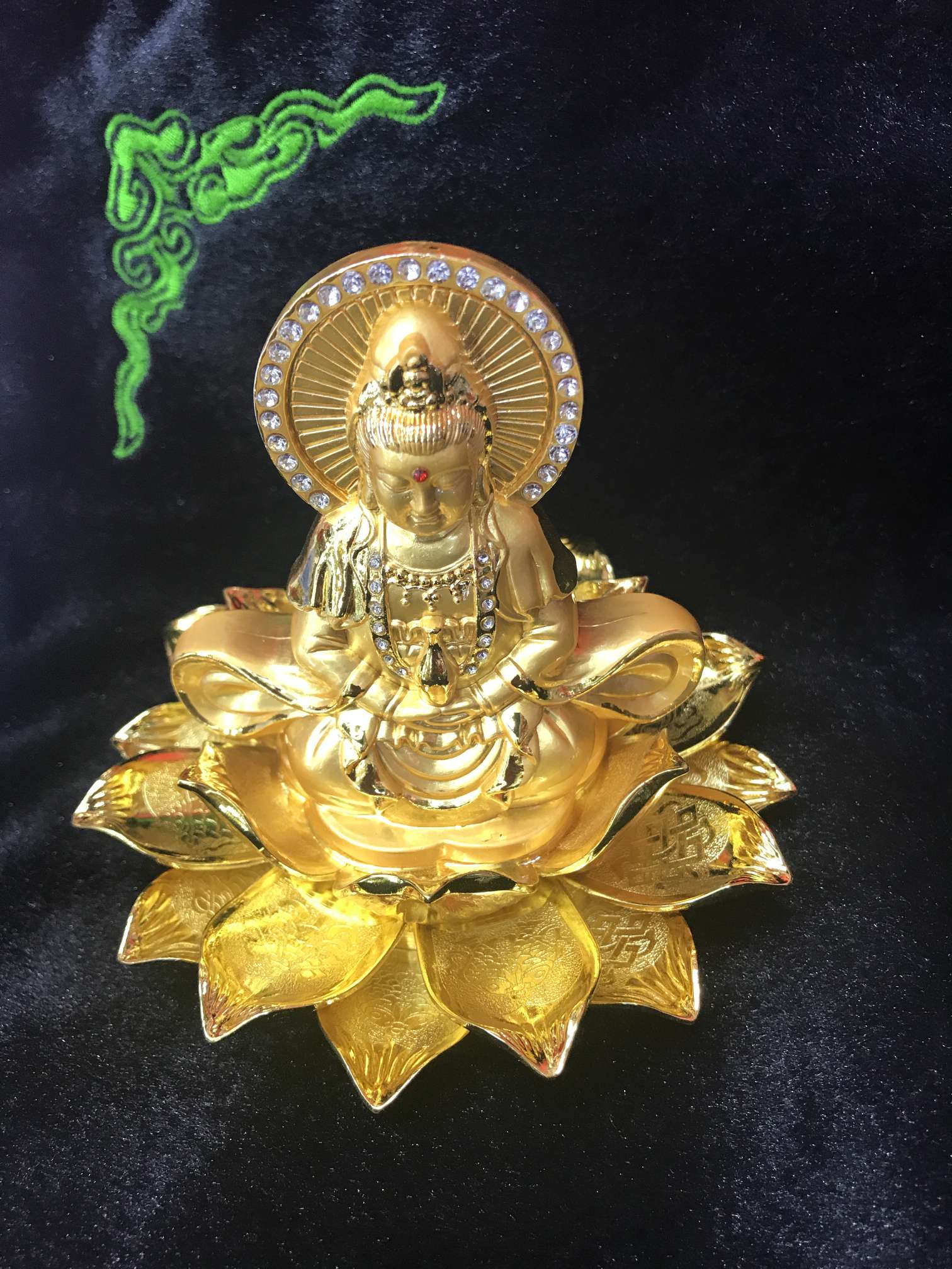 Alloy three-dimensional Lotus Guanyin series Application Scenario