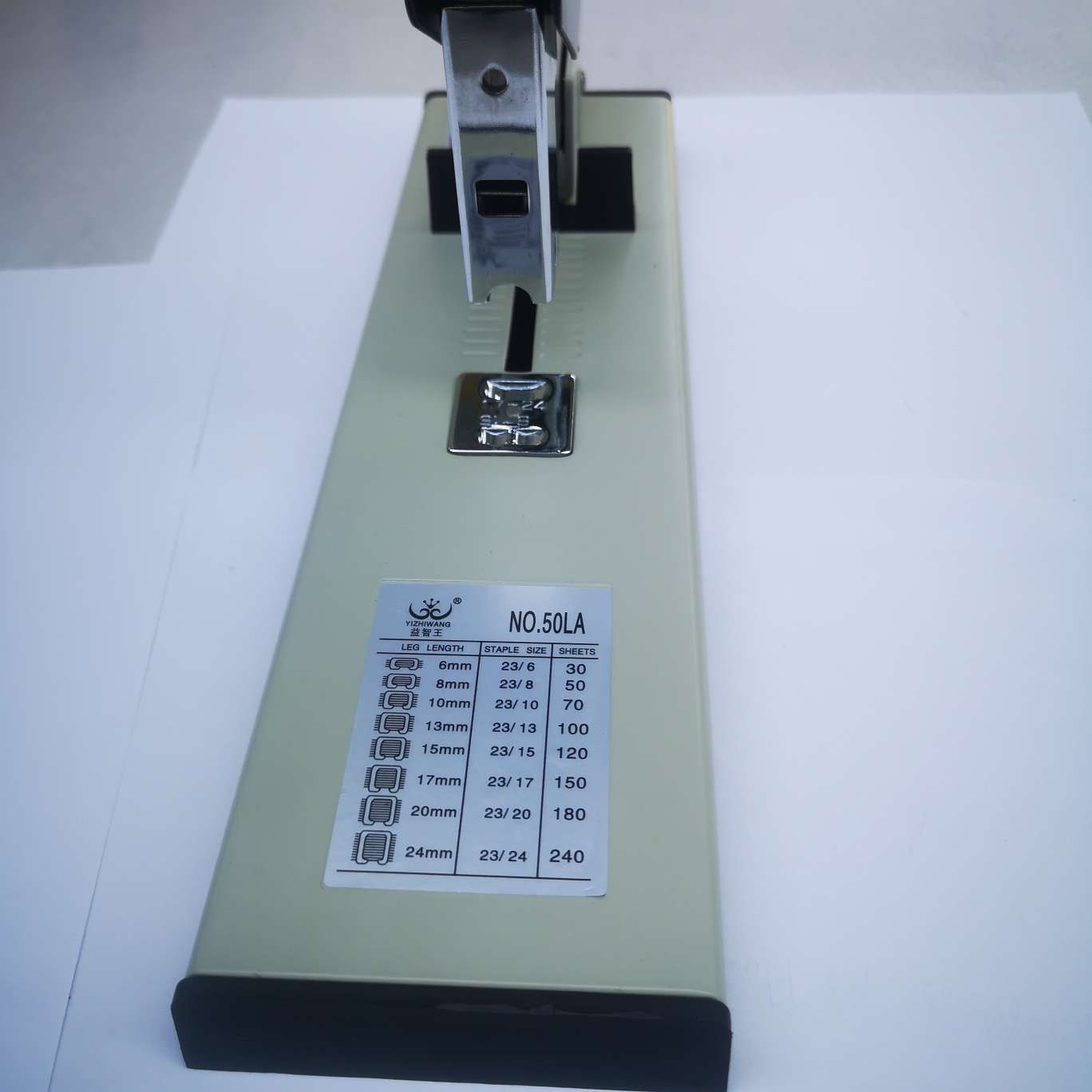 The Yizhi King 50LA heavy-duty machine can accommodate 30-240 pieces of paper and is suitable for 23-6/23-24 nails. One piece consists of 12 pieces Specification image