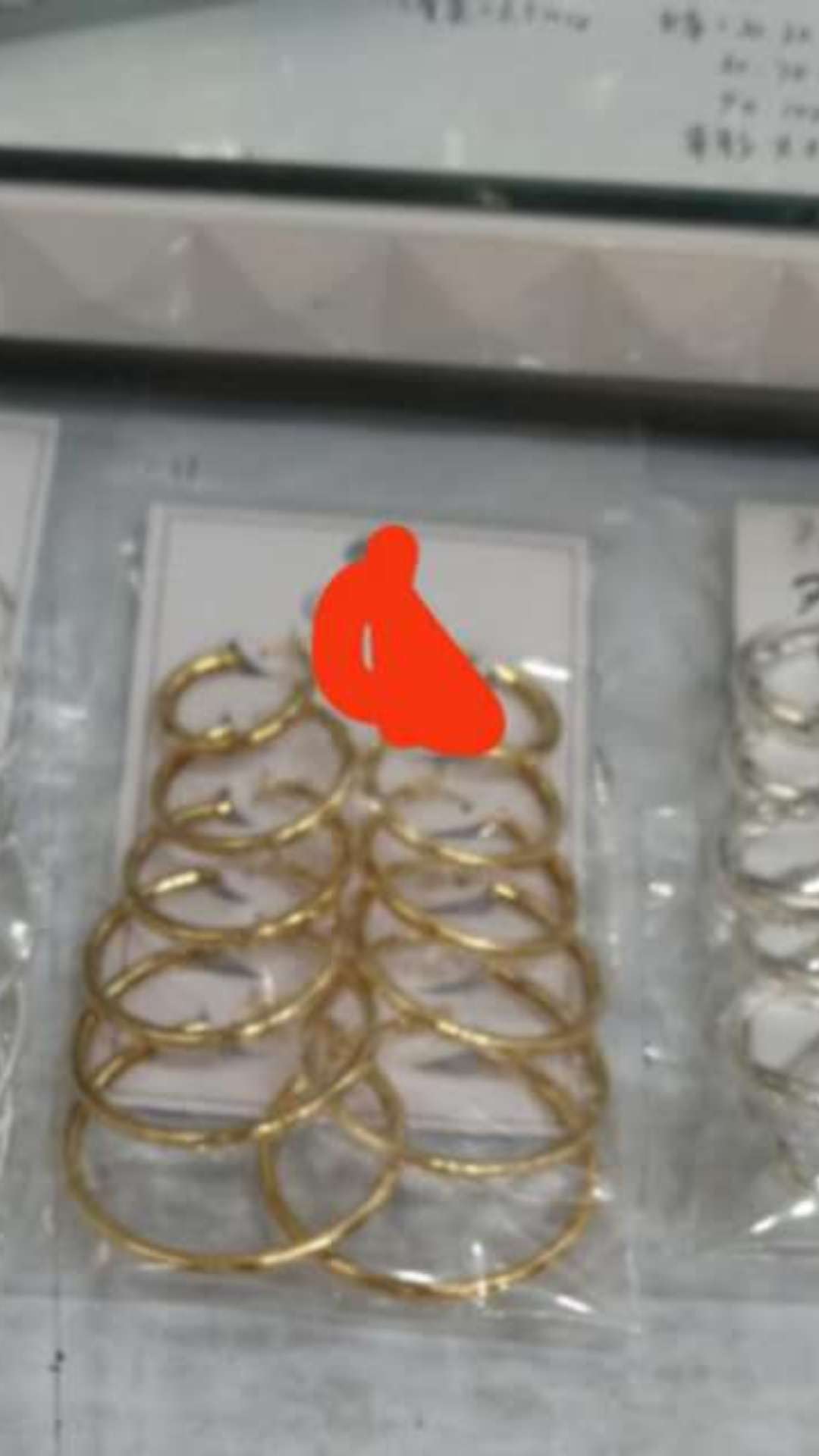 The earrings suit thumbnail