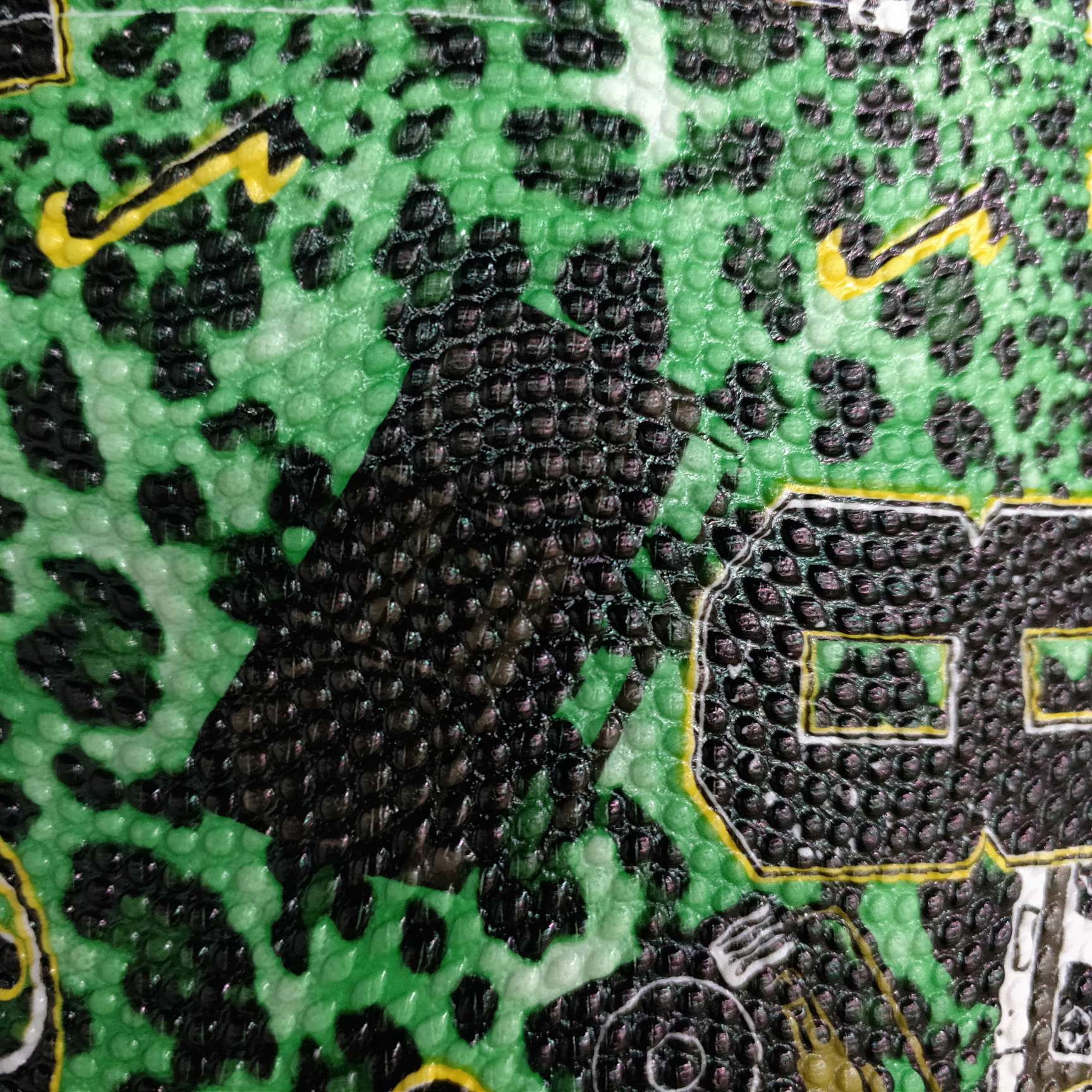 珍珠纹豹纹字母白底实物图