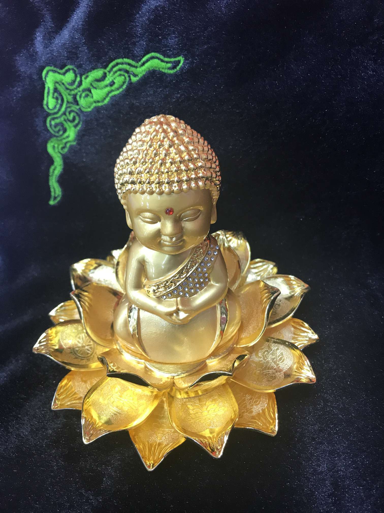 Alloy three-dimensional Lotus Guanyin series details Picture
