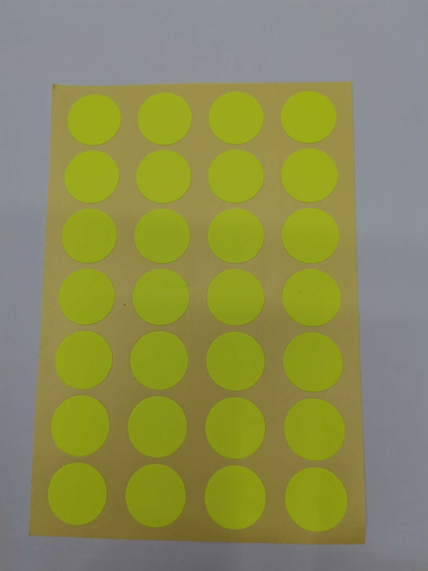 直径1.9cm荧光不干胶黄色荧光不干胶黄色