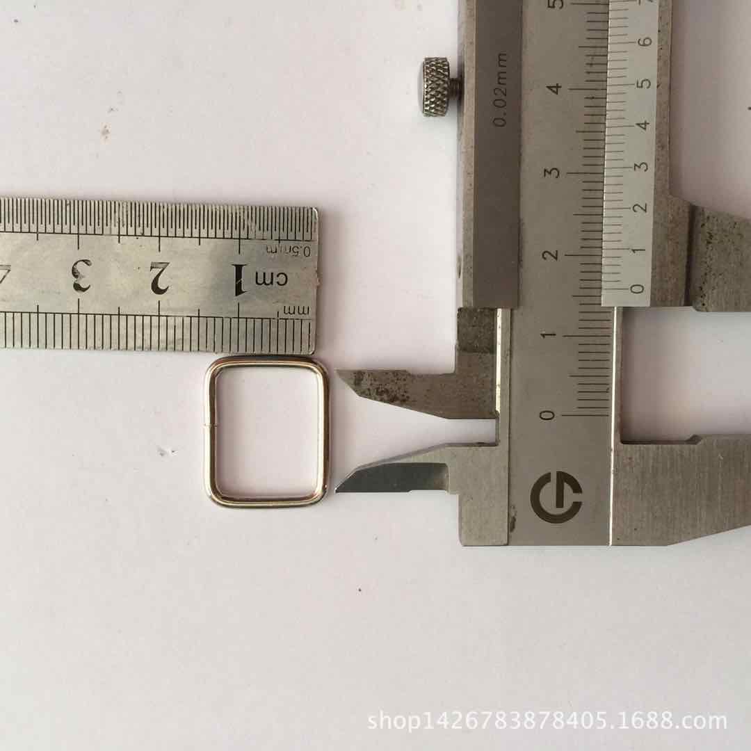 Factory direct sales of high-quality luggage hardware accessories, iron wire square buckle, mouth letter, two-level buckle, ice packs available for customization Application Scenario
