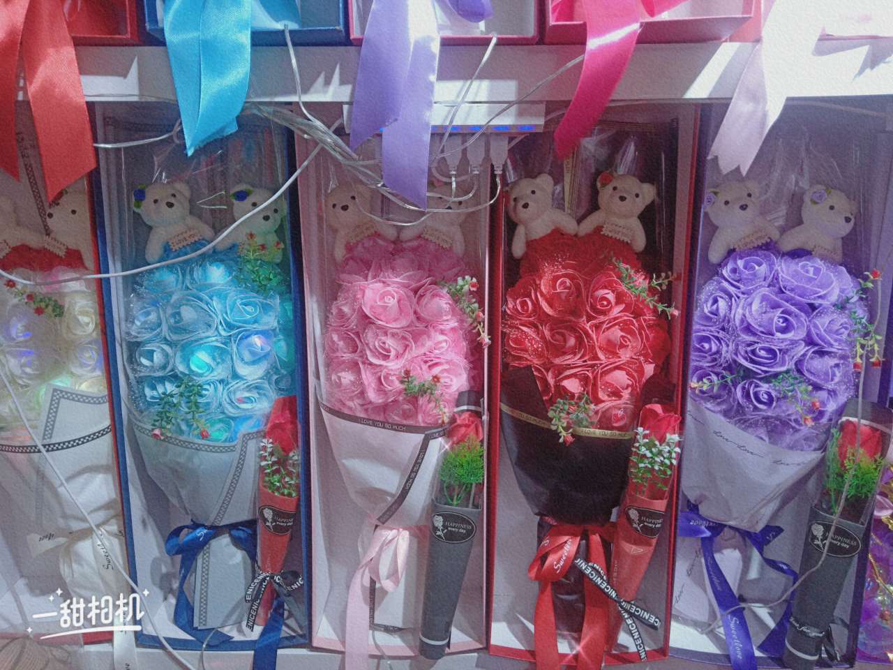 Large bouquets with ribbon lights thumbnail