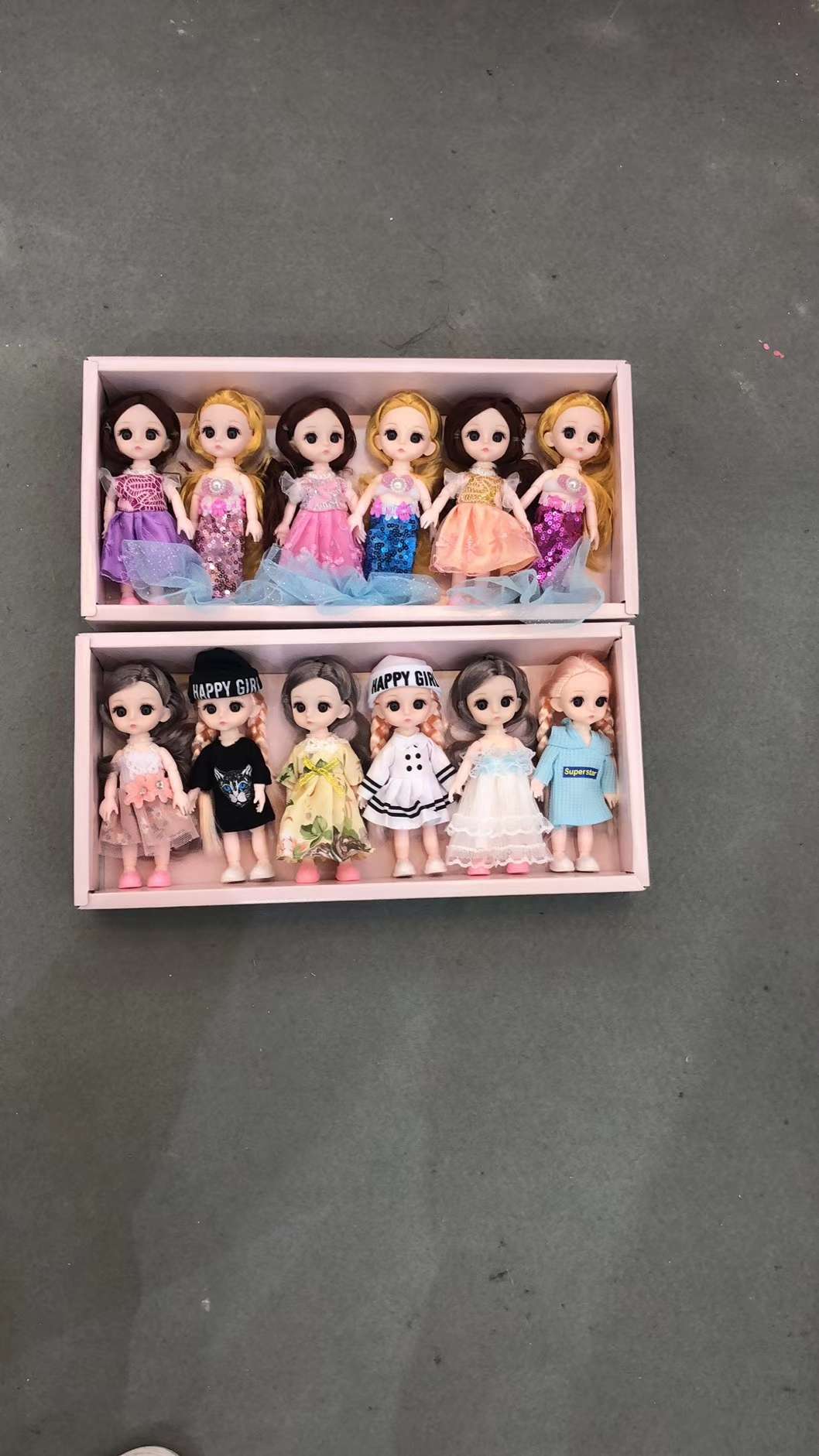 Boutique box 6 "doll thumbnail