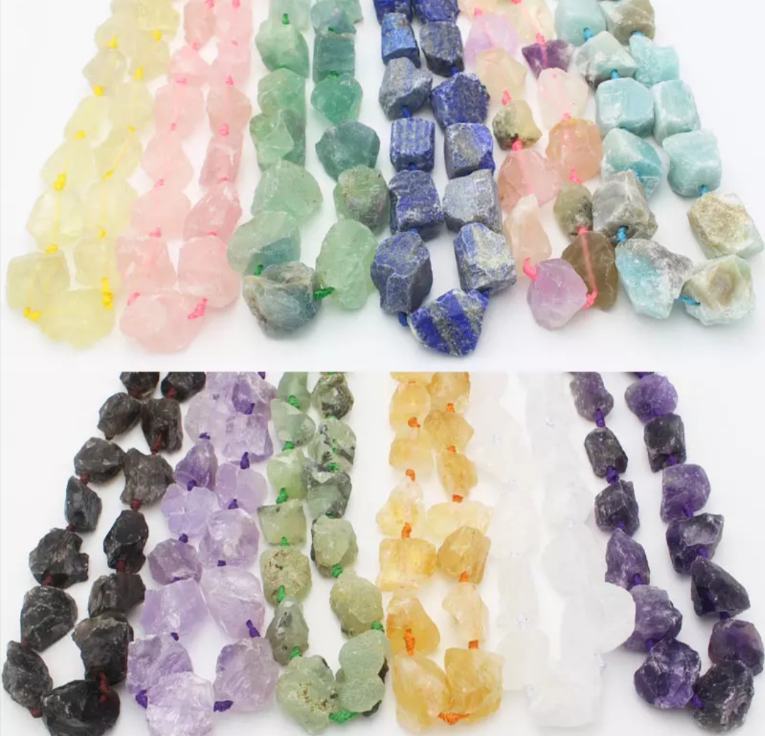Natural gemstone agate is the material for a shaped necklace and knotting bracelet undefined