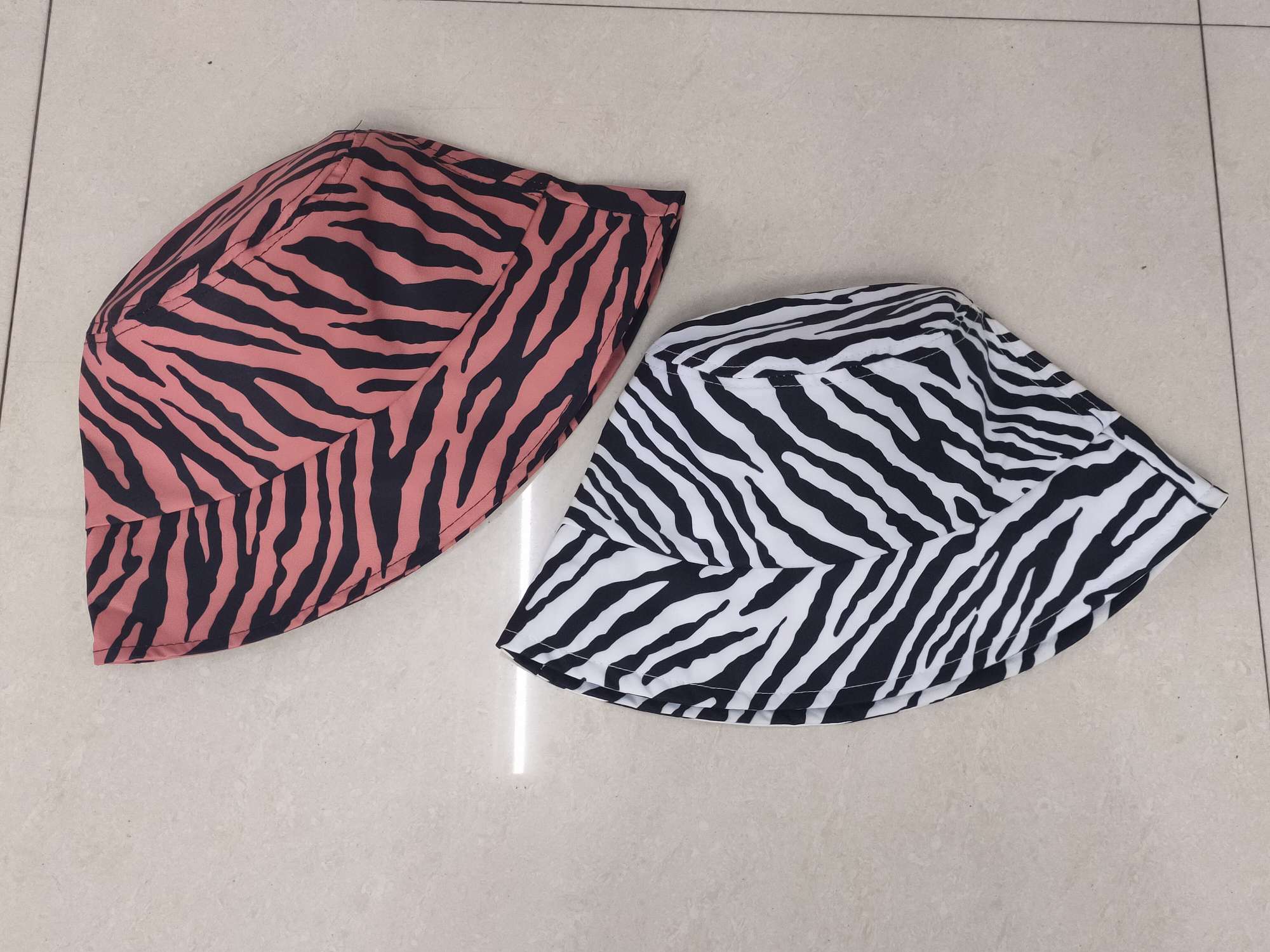 斑马纹渔夫帽产品图